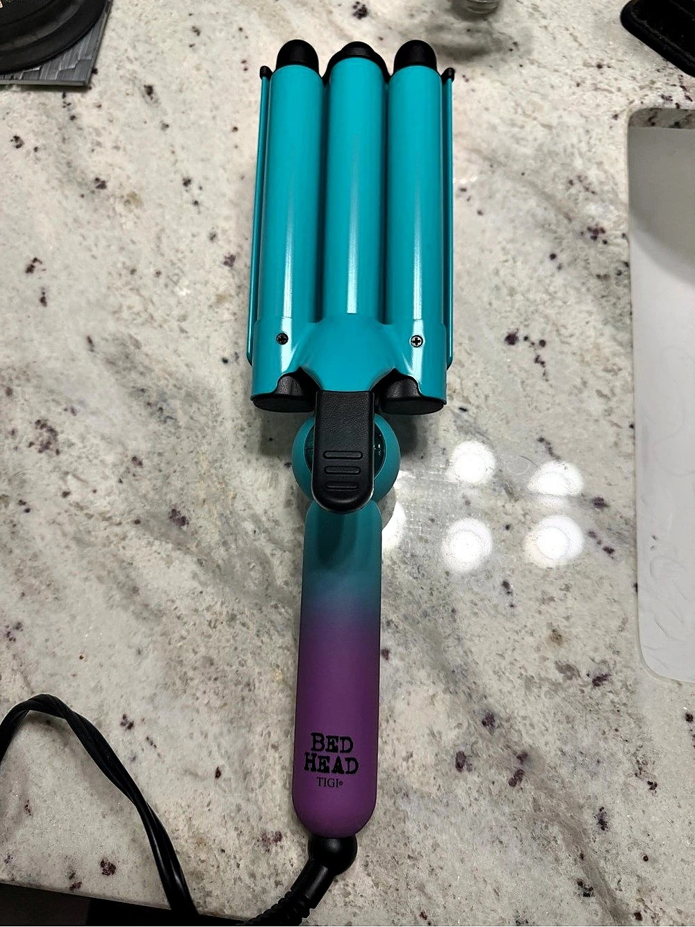 Bed Head Wave Artist Tourmaline Ceramic 3-Prong Deep Waver Blue & Purple